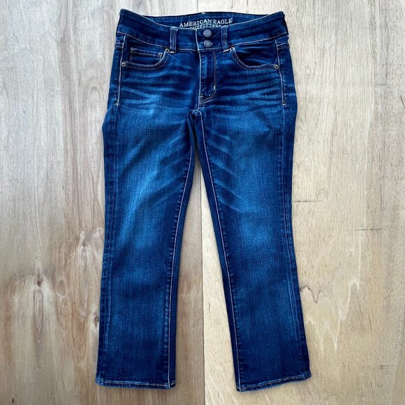 AMERICAN EAGLE OUTFITTERS SUPER STRETCH ARTIST CROP WOMEN’S JEANS sz 2 - Picture 1 of 14